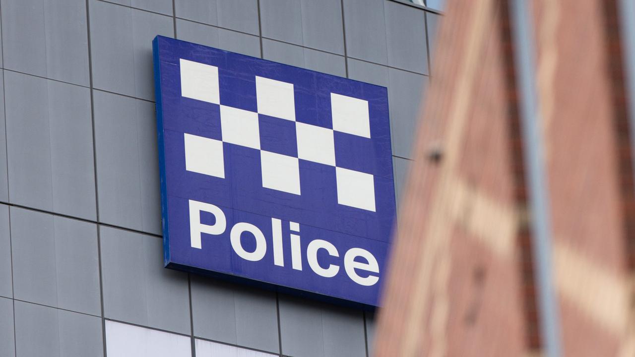 Fugitive squad finds wanted man in city pub