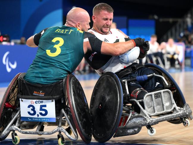 Stuart Robinson of Team Great Britain is challenged by Australia’s Ryley Batt. Picture: Getty Images