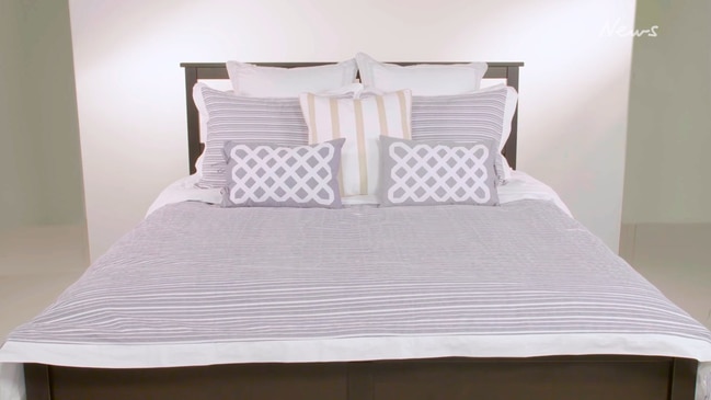 Martha Stewart’s ‘real simple’ doona cover tutorial