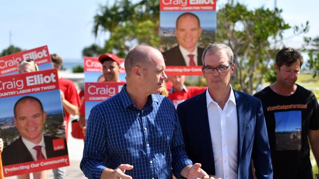 NSW Leader of the Opposition Michael Daley (right) and Labor candidate for Tweed Craig Elliot after a press conference in Kingscliff, Thursday, March 14, 2019. (AAP Image/Mick Tsikas)