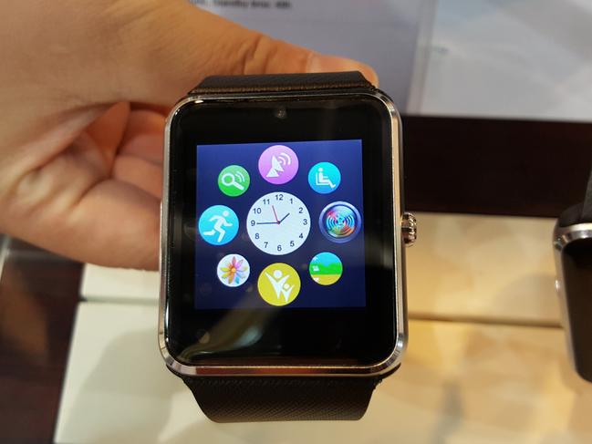 The Chinese knockoff industry has started producing fake Apple Watches. To make things worse for unsuspecting buyers they are using the Android operating system to accomplish the disguise.