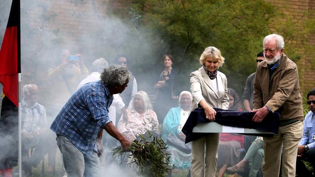 Joan Bowler and Former ANU Professor Jim Bowler during the smoking ceremony at the Australian National University in Canberra with Historic Ancestral Remains discovered at Lake Mungo in the 1960s and early 1970s.