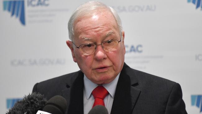 LOOKING FOR WORK: Former ICAC Bruce Lander is heading back to an old stomping ground. Picture: David Mariuz