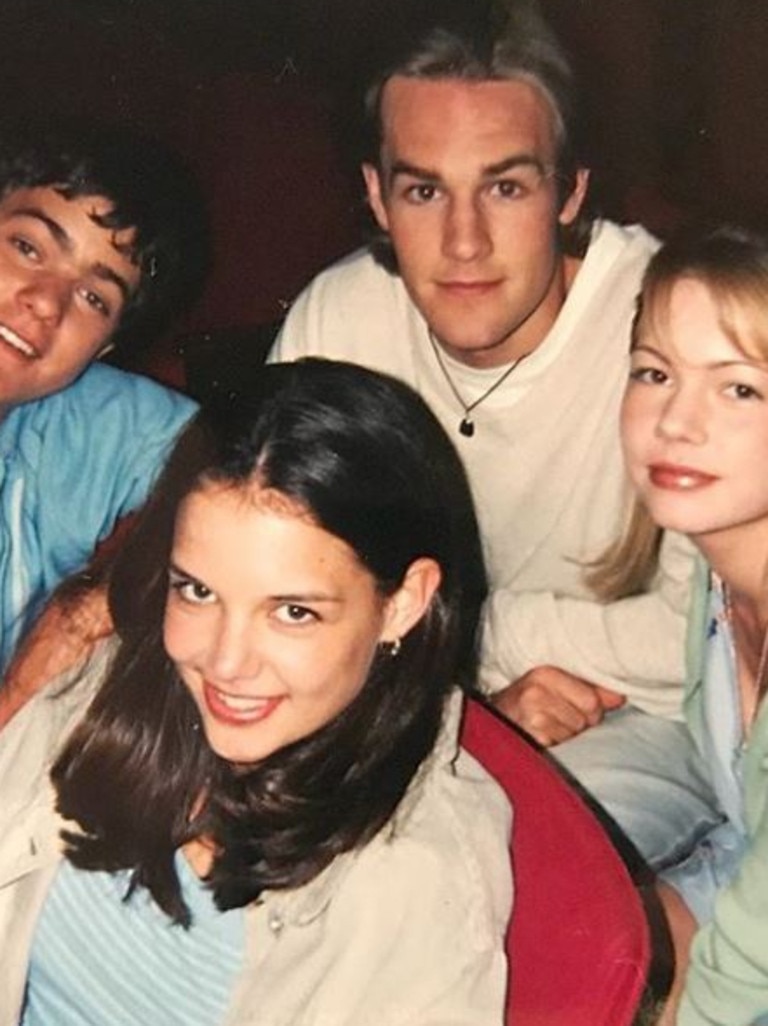 James Van Der Beek with Dawson’s Creek co-stars Joshua Jackson, Michelle Williams and Katie Holmes.