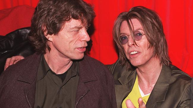 Jagger and Bowie party in London in 1999.