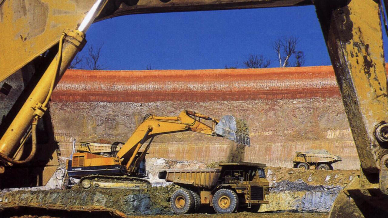 Open-cut gold mine in St Ives, WA.