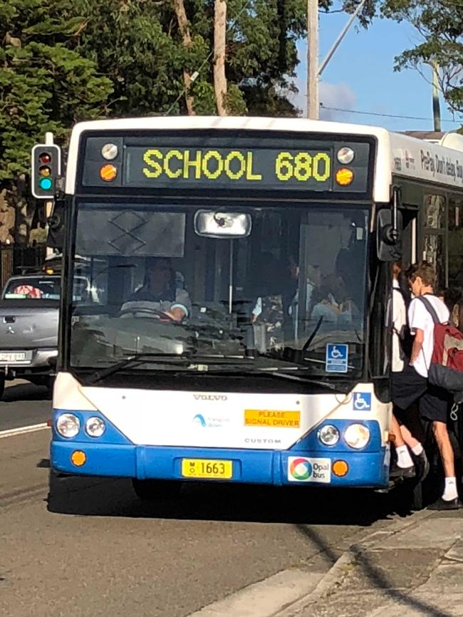 The crowded State Transit 680 school bus/.