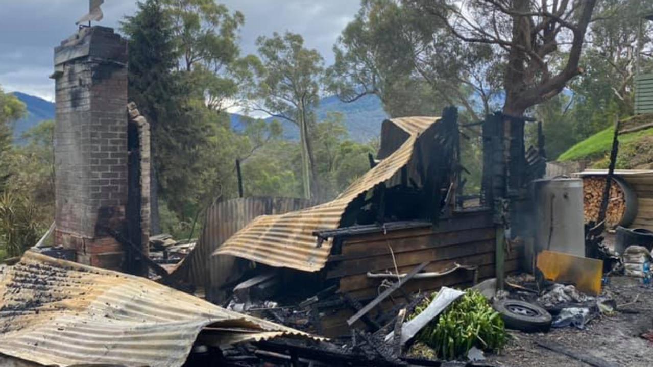 Launching Place fire: House destroyed in Riverview Parade blaze ...