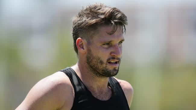 Jesse Hogan runs laps at Dockers training. Picture: Will Russell/Getty