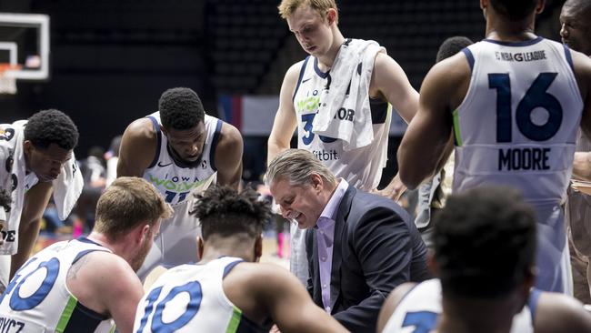 Scott Roth runs through a play with the Iowa Wolves during an NBA G-League game on March 10, 2019 at NYCB Live's Nassau Coliseum in Uniondale, New York. Copyright 2019 NBAE (Photo by Michelle Farsi/NBAE via Getty Images)