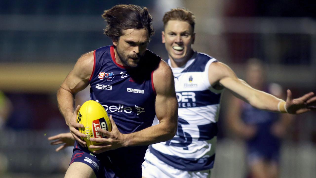 SANFL game between Norwood and South Adelaide at Norwood Oval. NorwoodÃs Cameron Shenton heads for goal.30 April 2021. Picture Dean Martin