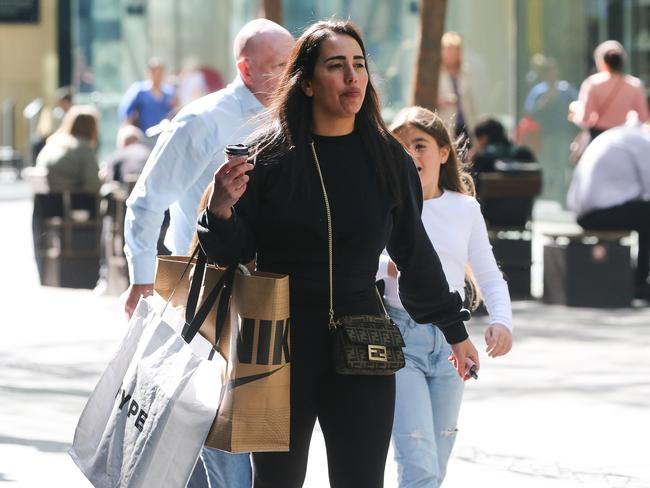 SYDNEY, AUSTRALIA  - Newswire Photos  AUGUST 09 2023: A view people walking and shopping in Pitt Street Mall in the Sydney CBD. Picture NCA Newswire/ Gaye Gerard