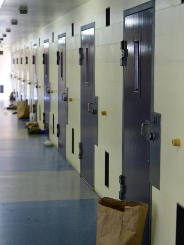 Townsville Correctional Centre inmate falls through TUH ceiling