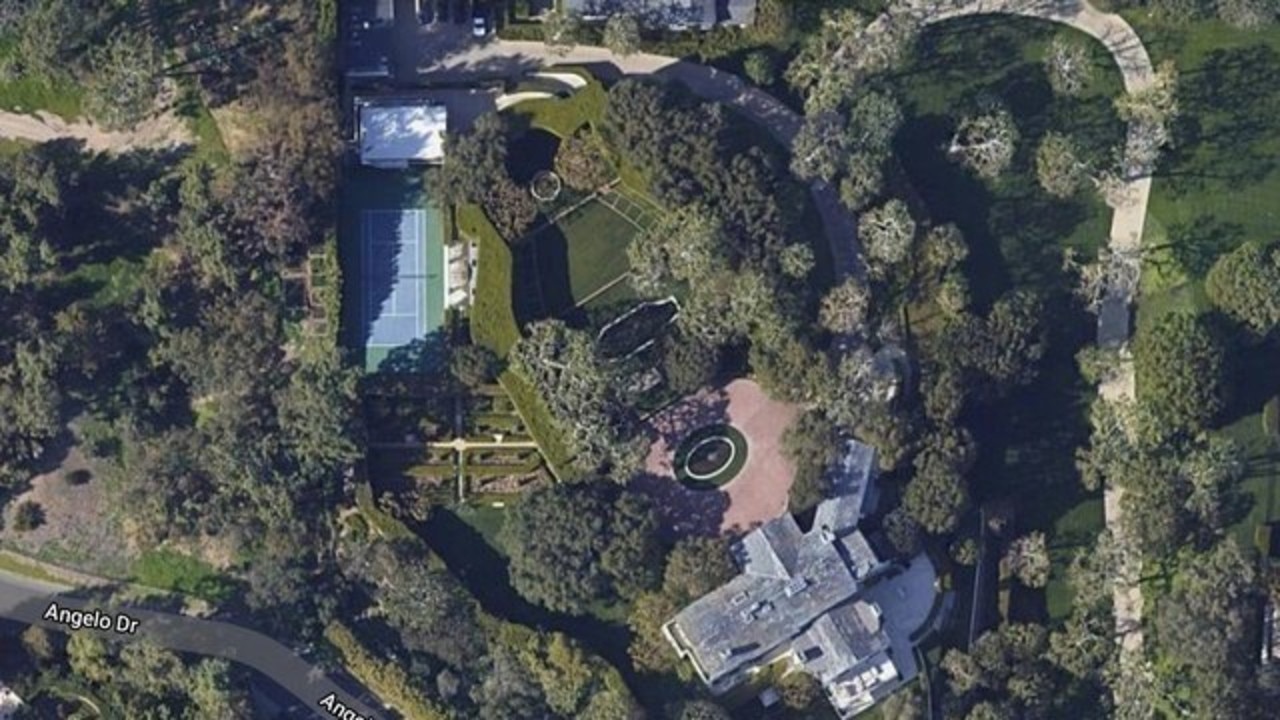 Jeff Bezos bought the Warner estate in Beverly Hills in 2020. Picture: Google