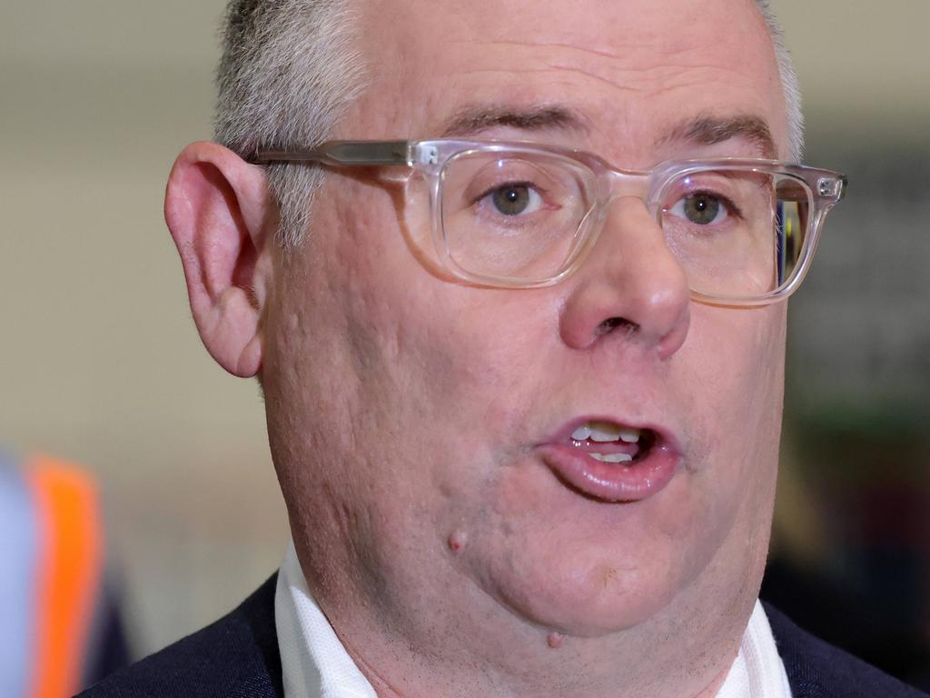 Minister set to block retailers’ trade-off on penalty rates