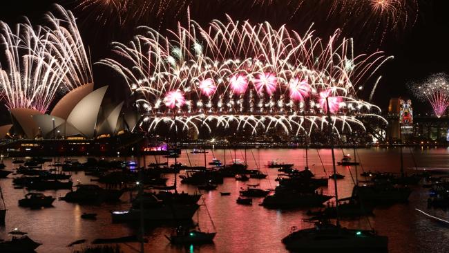 New Year 2016: Sydney sets the standard for NYE celebrations around the ...