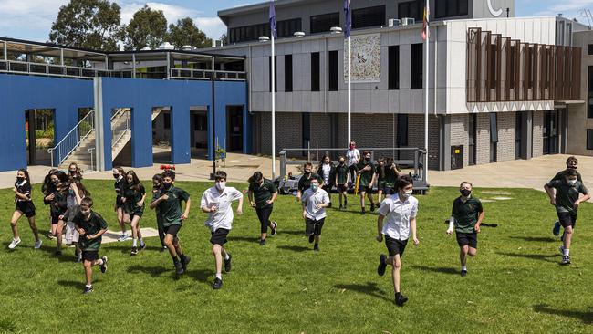 All Victorian schoolkids can officially return to the classroom. Picture: Daniel Pockett/Getty Images