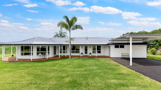 804 Fernleigh Road Brooklet grabbed $3,200,000.