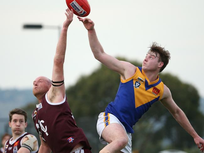 Ballarat FL footy: Melton v Sebastopol: Brett McIntyre (left) Melton contests ruck against Liam Stow of SebastopolSaturday, May 1, 2021, in Harkness, Victoria, Australia. Picture: Hamish Blair