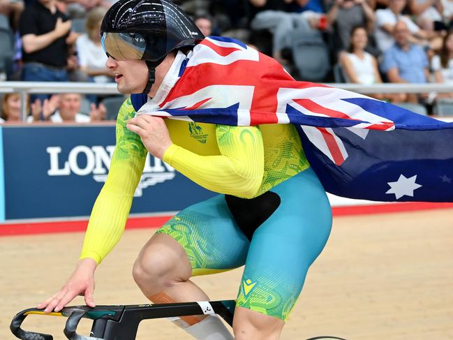 Matthew Glaetzer celebrates winning Commonwealth Games gold in Birmingham. Picture: Justin Setterfield/Getty Images