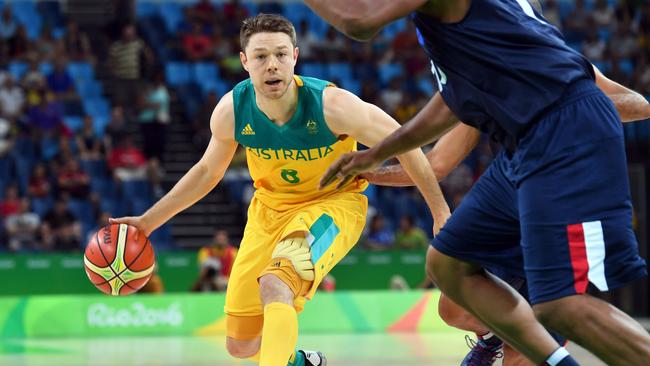 Matthew Dellavedova finished with a game-high 10 assists.