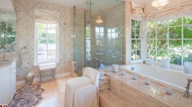 The luxe Hollywood bathroom that Wilson first lived in upon moving to Hollywood.