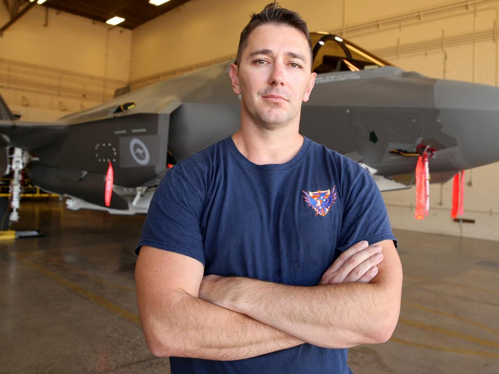 Australian Pilots training in the F35 fighter Jets Luke Airforce Base in Phoenix Arizona. Flight Sergeant Damian Gardner, RAAF maintenance crew . Picture: Nathan Edwards