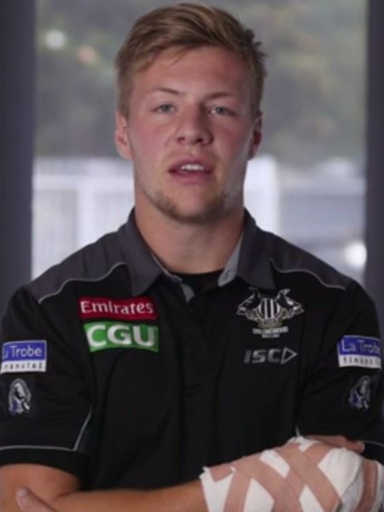 Jordan De Goey apologised to the club and supporters after lying about how he broke his hand.