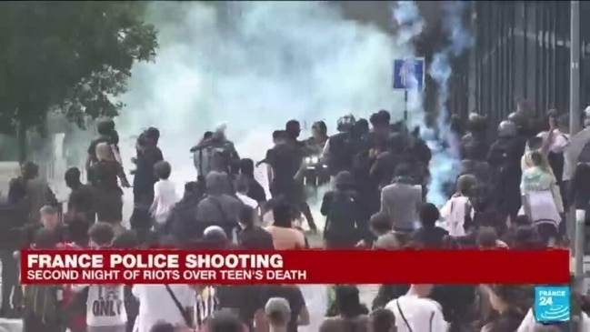 Police and rioters clash in Paris after teen shot dead during a traffic  stop | Daily Telegraph