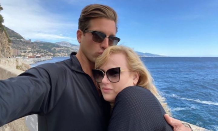 Rebel Wilson Shares Kissing Photo With Boyfriend Jacob Busch Kidspot