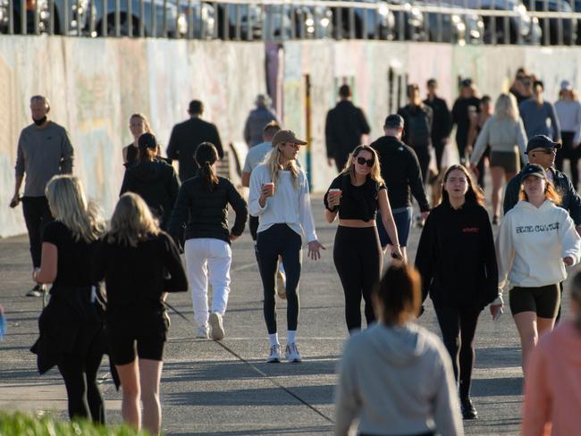 SYDNEY, AUSTRALIA - NewsWire Photos September 28, 2021: People exercising this morning at Bondi Beach, Sydney. Picture: NCA NewsWire / James Gourley