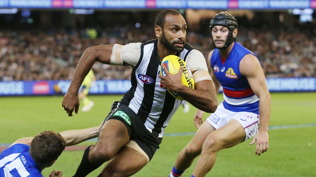 Collingwood’s Travis Varcoe has suffered a shoulder injury. Picture: Michael Klein