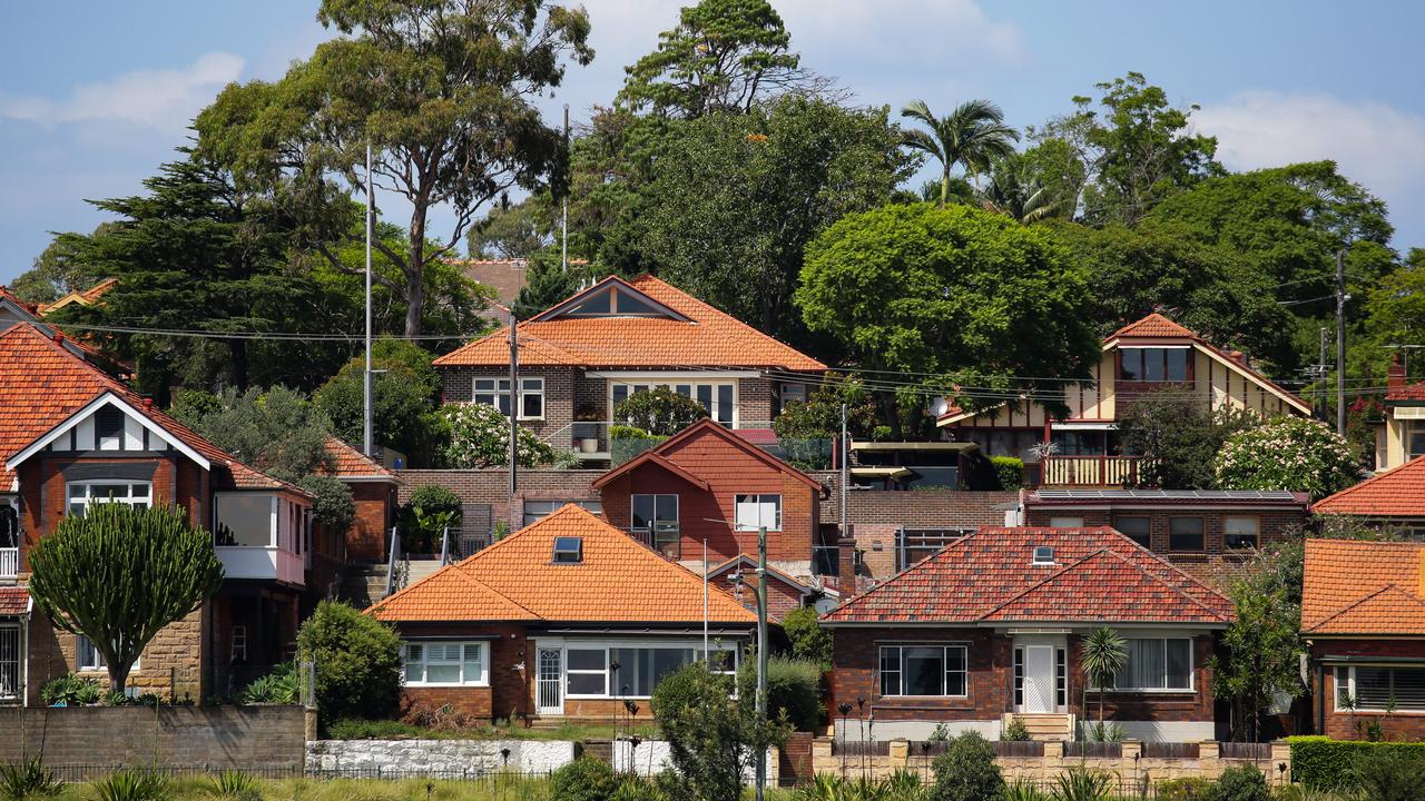 A new report calls for improved energy ratings for Australian houses. Picture: NCA NewsWire / Gaye Gerard