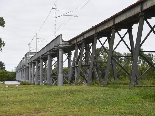 Burnett Railway Bridge.