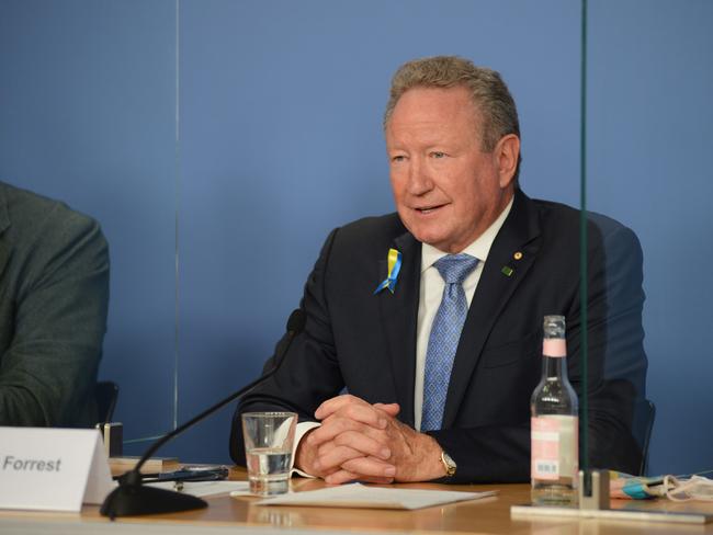 FFI chairman Andrew Forrest and E.ON executive Patrick Lammer signing a significant energy deal in Berlin   29/03/2022Haus der Bundespressekonferenz, Schiffbauerdamm 40 10117 Berlin