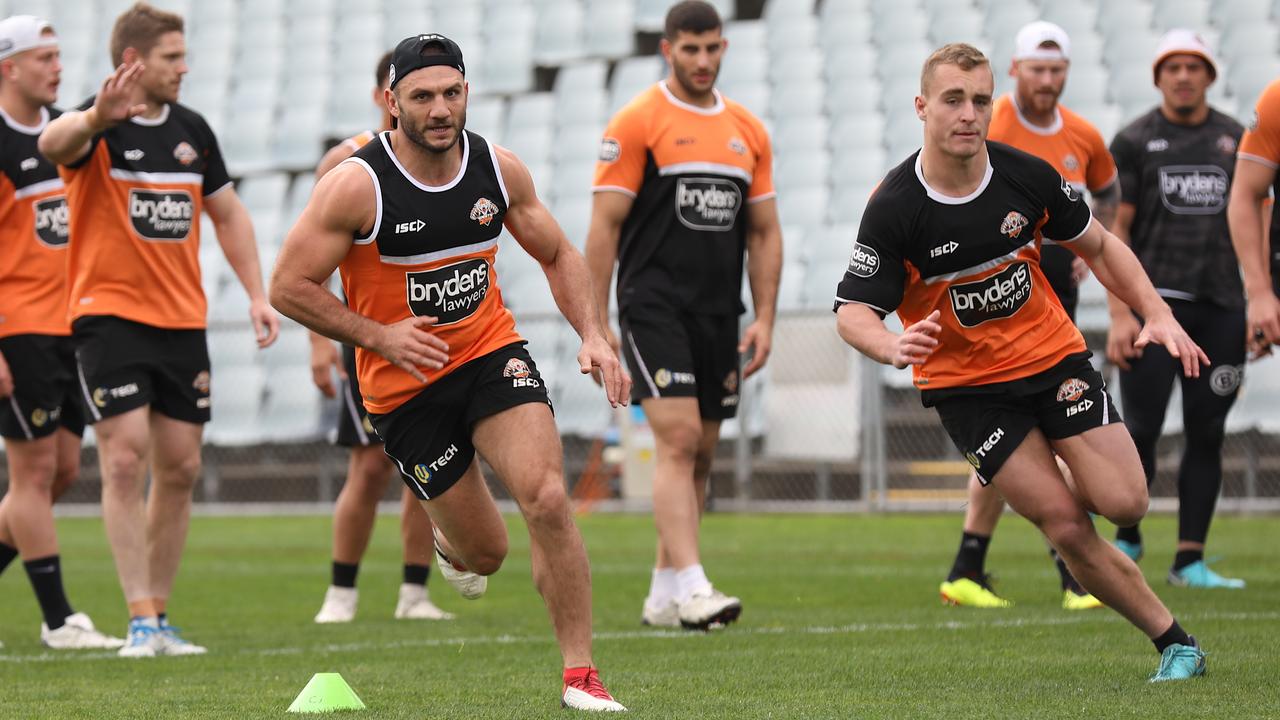 Robbie Farah trains with the Tigers.