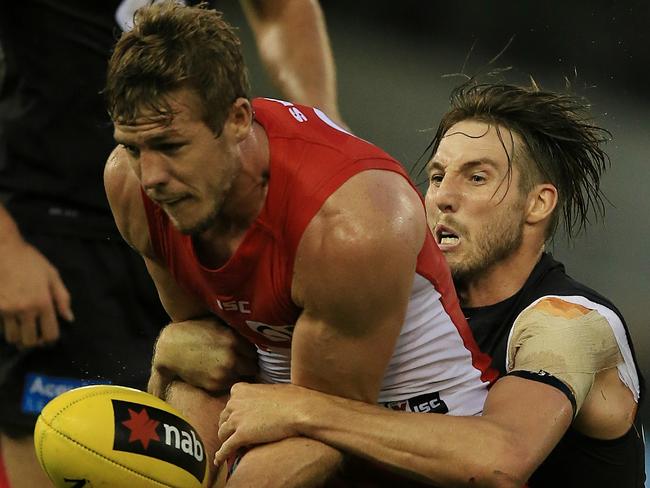 Dale Thomas laid six tackles. Picture: Wayne Ludbey