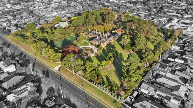 The 3.4ha property, once one of Australia’s leading horse racing studs, is set on two titles.