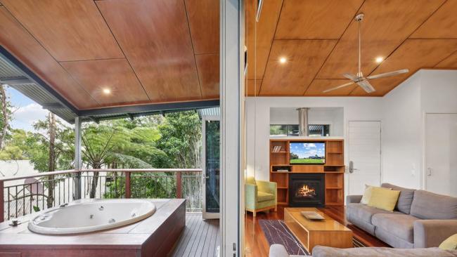 The home is a part of O’Reilly’s Rainforest Retreat, nestled deep in Lamington National Park.