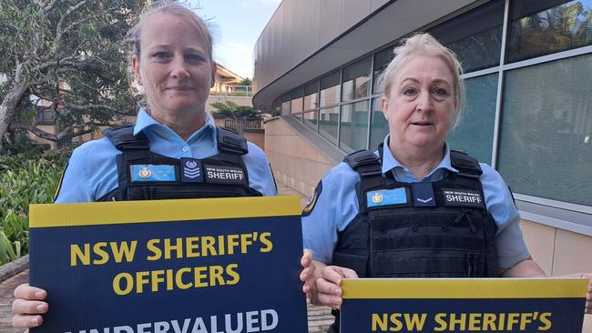 Sheriffs Jane Donovan and Lyndall De Vries outside Coffs Harbour Court House. Picture: Toni Moon