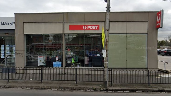 Australia Post is closing its Essendon branch on Mount Alexander Rd. Picture: Google Maps