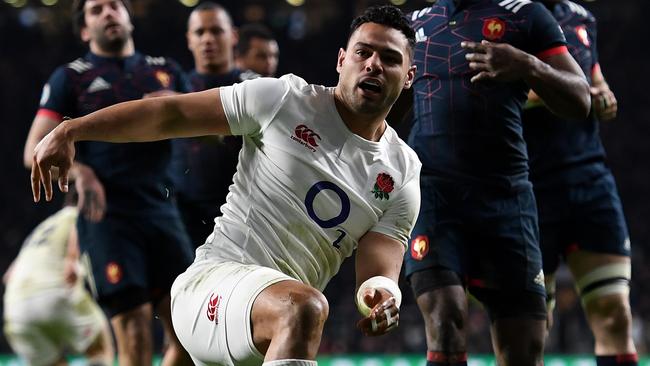 Te’o celebrates scoring his first international try.