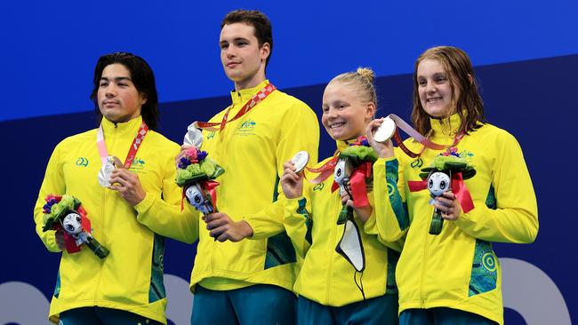 TOKYO, JAPAN. Ricky Betar, Benjamin James Hance, Ruby Storm and Madeleine McTernan of Team Australia pose during the medal ceremony for the Mixed 4x100m Freestyle Relay - S14 Final on day 4 of the Tokyo 2020 Paralympic Games at Tokyo Aquatics Centre on August 28, 2021 in Tokyo, Japan. Picture: Buda Mendes