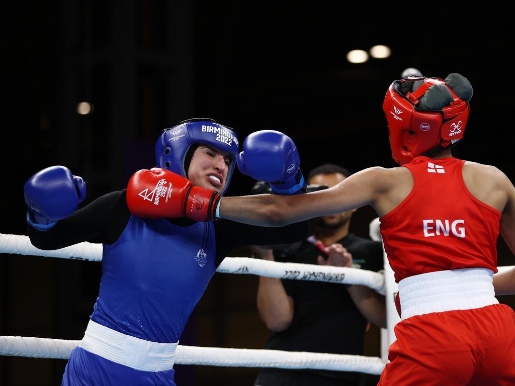 Tina Rahimi in action against Sameenah Toussaint. Picture: Robert Cianflone/Getty Images)