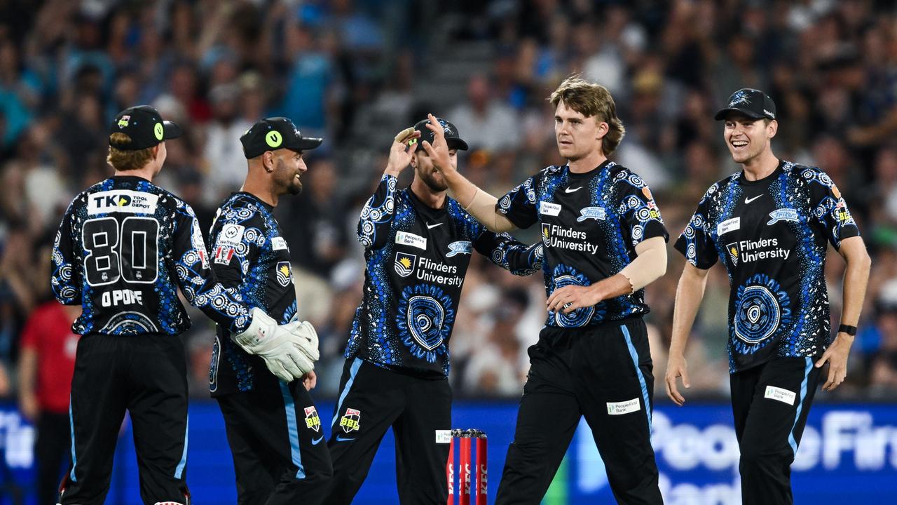 The Strikers suffered their fourth defeat of their BBL campaign as missed chances in the field proved costly against the Scorchers. (Photo by Mark Brake/Getty Images)