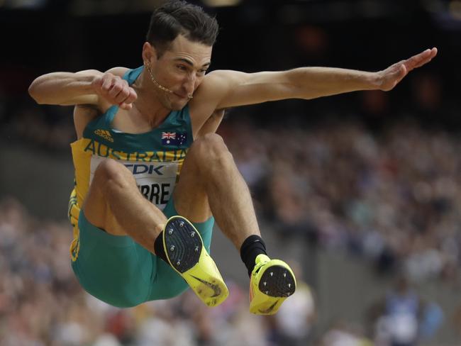 Australia's Fabrice Lapierre narrowly made it to the long jump finals.