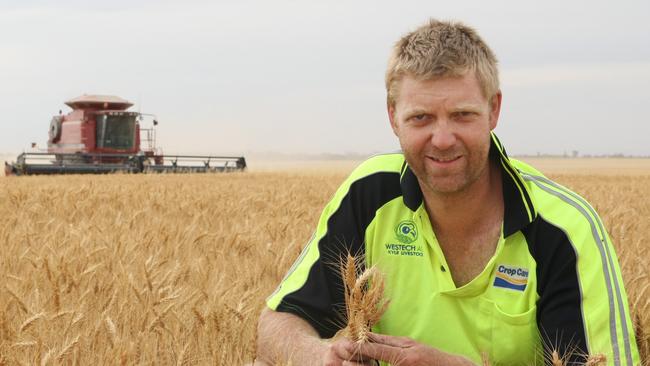 Rob Bell farmer at Kinimakatka near Nhill.