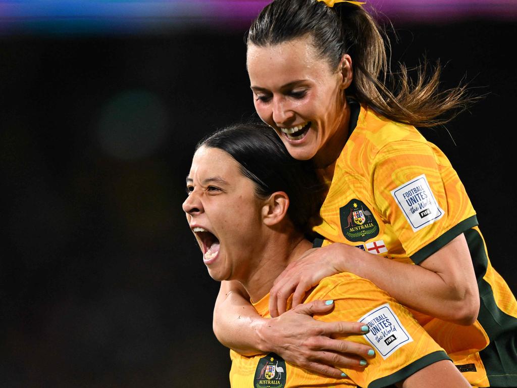 Transfer news: Sam Kerr responds to Chelsea link after Australia's Women's  World Cup penalty heartbreak