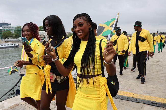 Paris 2024 Olympics - Opening Ceremony - Paris, Paris, France - July 26, 2024. Athletes of Jamaica arrive before the opening ceremony. (Photo by Nir Elias / POOL / AFP)