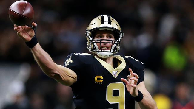 NEW ORLEANS, LOUISIANA - DECEMBER 16: Quarterback Drew Brees #9 of the New Orleans Saints delivers a to pass over the defence of the Indianapolis Colts at Mercedes Benz Superdome on December 16, 2019 in New Orleans, Louisiana. Sean Gardner/Getty Images/AFP == FOR NEWSPAPERS, INTERNET, TELCOS &amp; TELEVISION USE ONLY ==